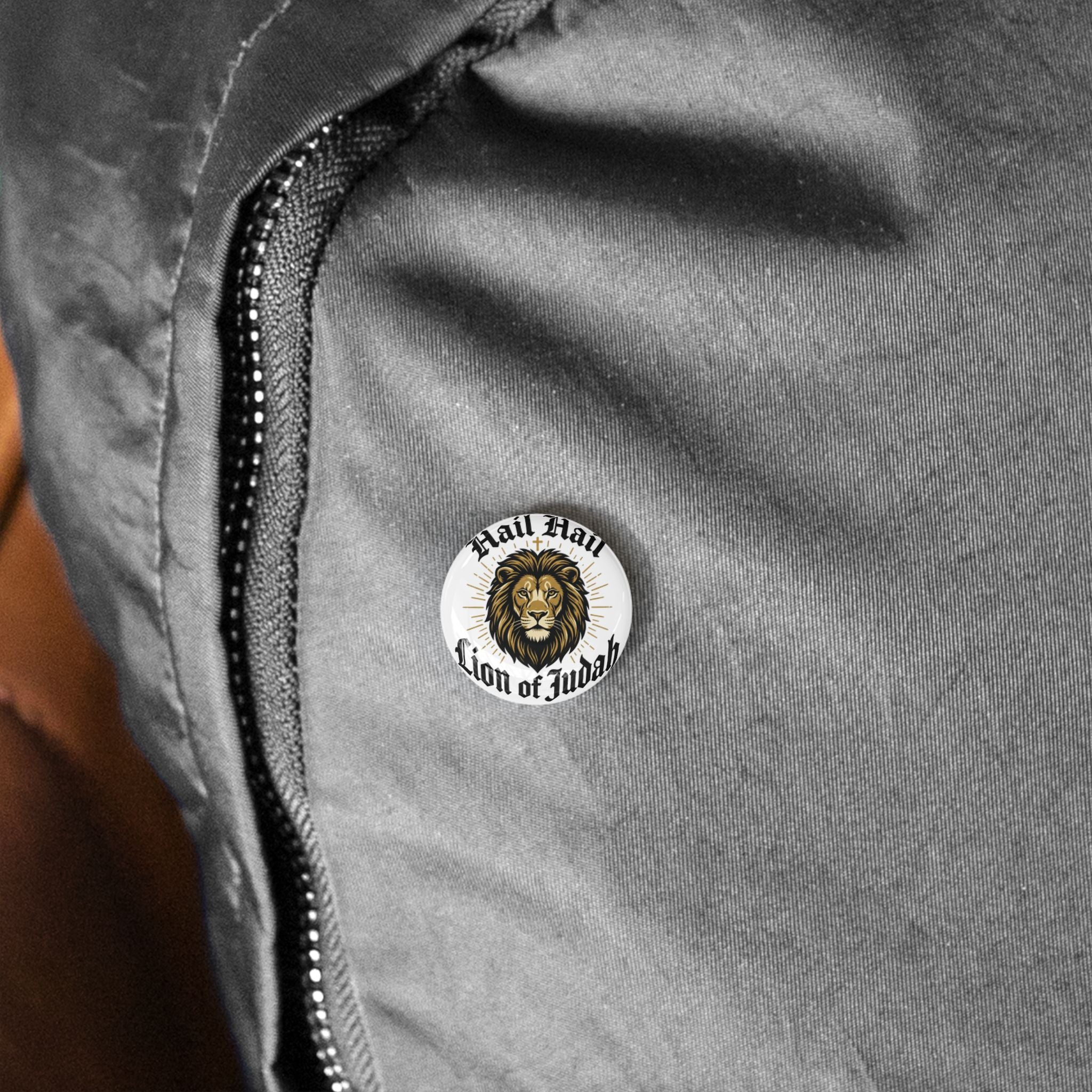 Lion of Judah Round Pin — "Hail Hail" Christian Faith Pin Badge